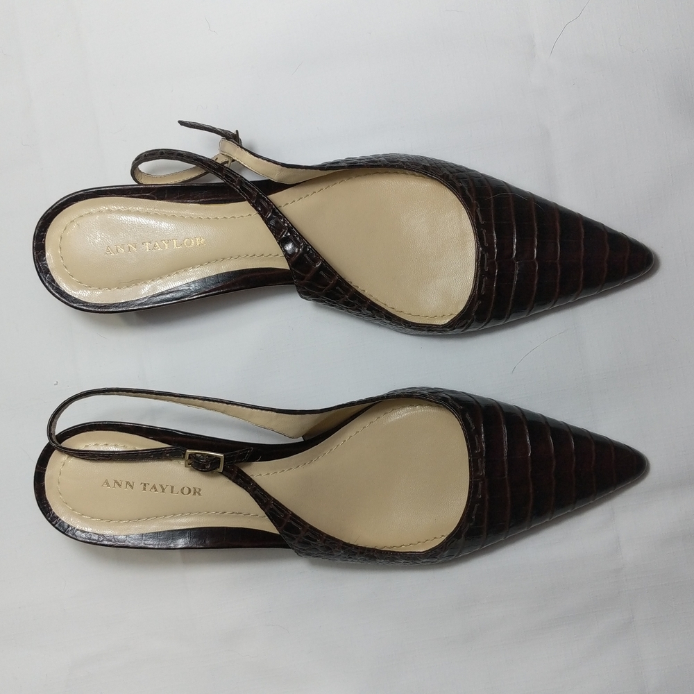 Ann Taylor Brown Crocodile embossed Pointed Toe Slingback Leather shoes Sz 7